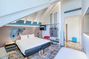 thumbnail: Room