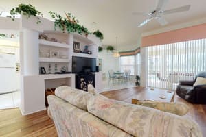 thumbnail: Living room