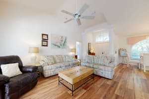 thumbnail: Living room