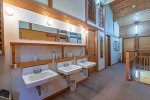 thumbnail: Bathroom sink