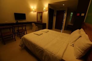thumbnail: Room