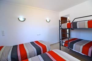 thumbnail: 132056201.jpg
