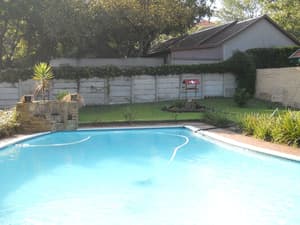 thumbnail: Outdoor pool