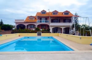 thumbnail: Outdoor pool