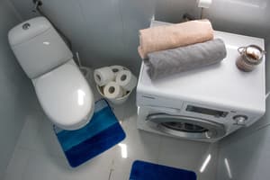 thumbnail: Bathroom amenities