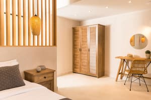 thumbnail: Room