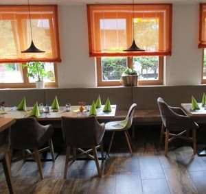 thumbnail: Dining