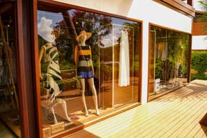 thumbnail: Designer store