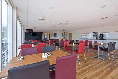 Dining,Dining Area,Restaurant,On-Site