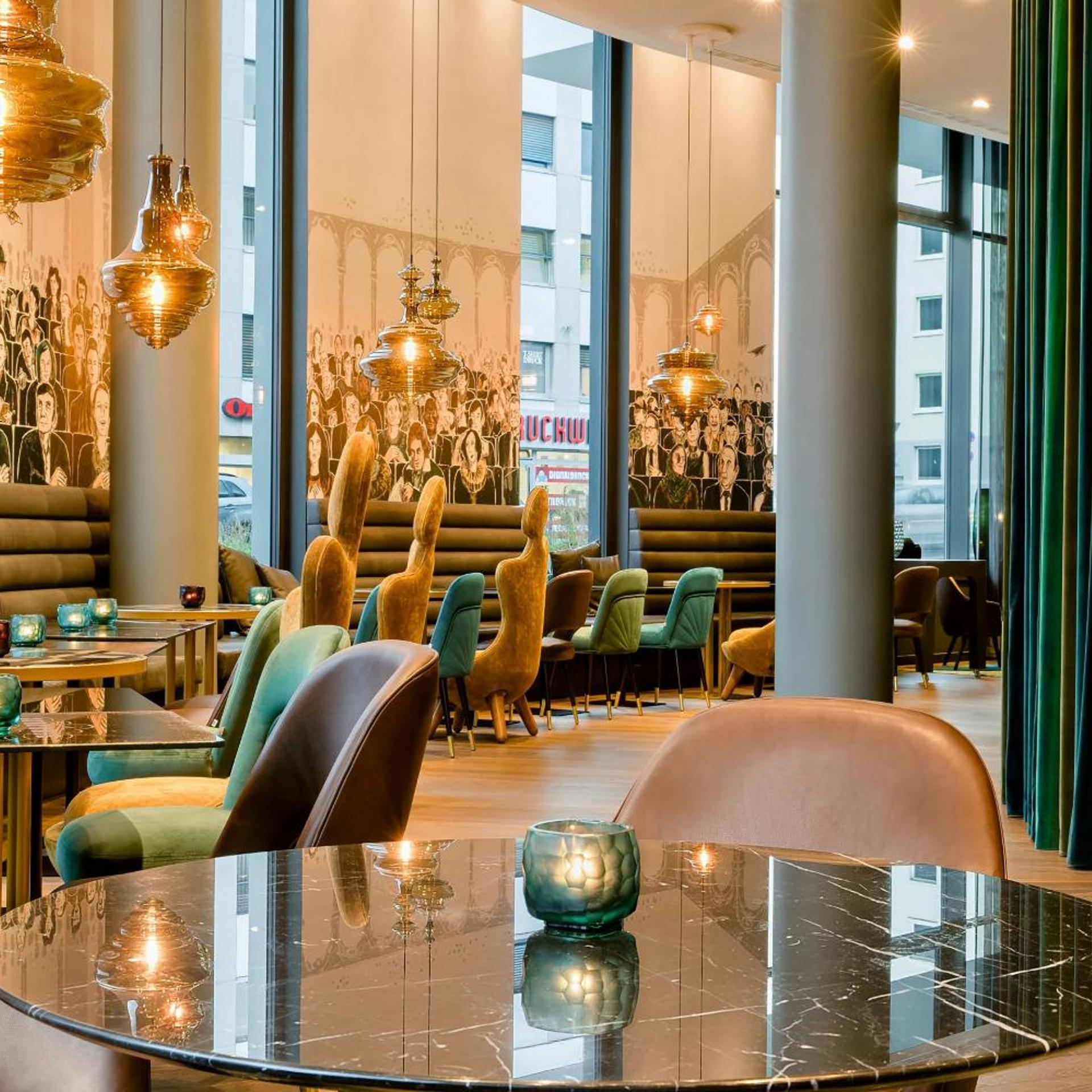 Restaurant-cafeteria
