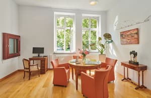 thumbnail: Interior