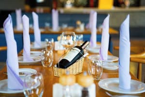 thumbnail: Restaurant