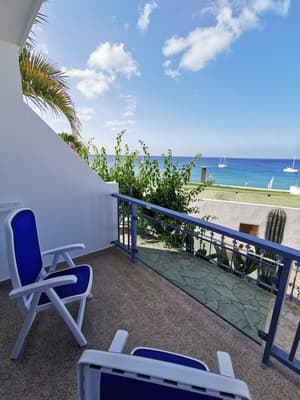 thumbnail: Balcony view