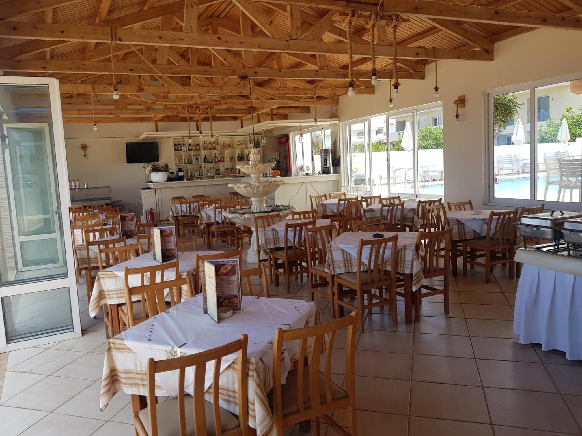 Restaurant-cafeteria