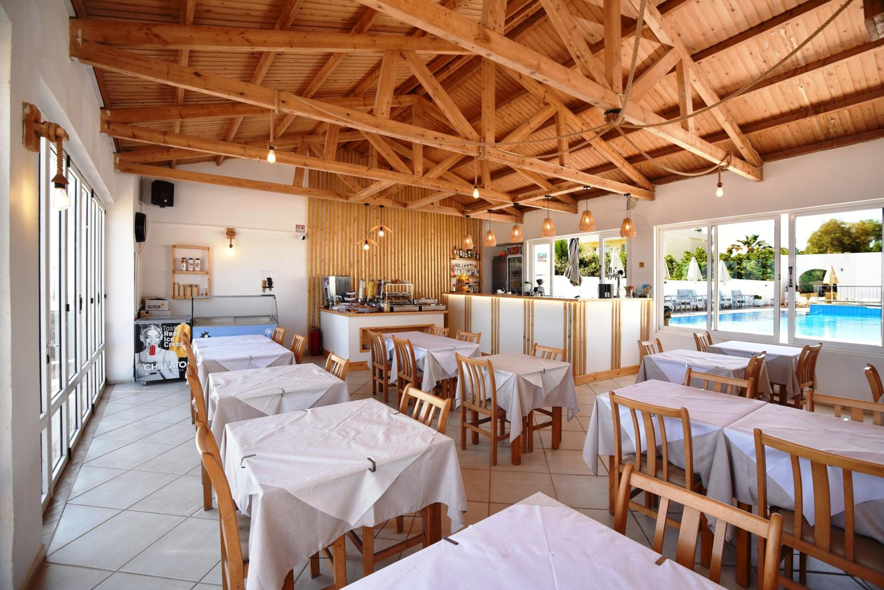 Restaurant-cafeteria