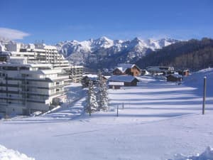 thumbnail: General view