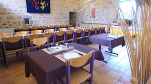 thumbnail: Restaurant