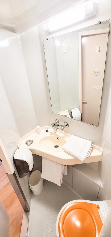 Accessible bathroom