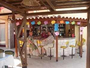 thumbnail: Bar (on property)