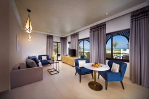 thumbnail: Living area