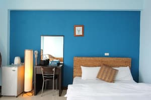 thumbnail: Room