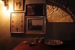 thumbnail: Interior detail