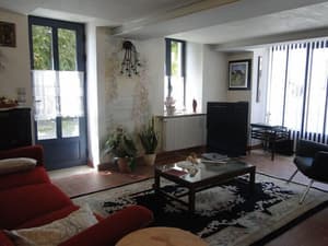 thumbnail: Living area