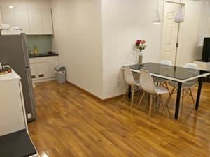 thumbnail: In-room dining