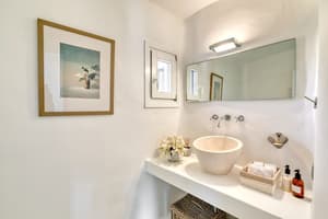 thumbnail: Bathroom sink