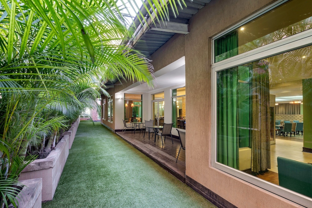 Outdoor banquet area