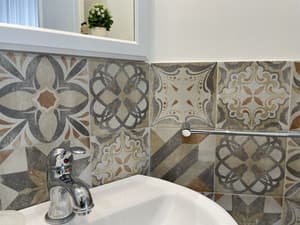 thumbnail: Bathroom