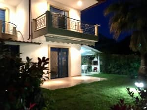 thumbnail: Exterior