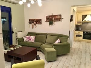 thumbnail: Living area