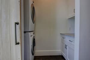 thumbnail: Interior