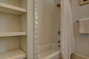 thumbnail: Interior