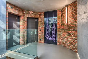 thumbnail: Interior