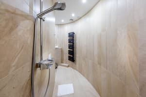 thumbnail: Bathroom shower