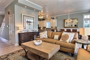 thumbnail: Living area
