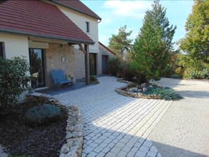 thumbnail: General view