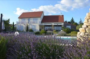 thumbnail: General view