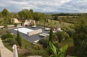 thumbnail: General view