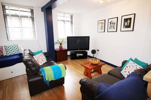 thumbnail: Living area