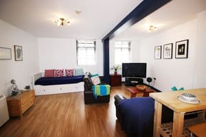 thumbnail: Living area