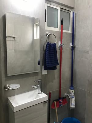 thumbnail: Bathroom