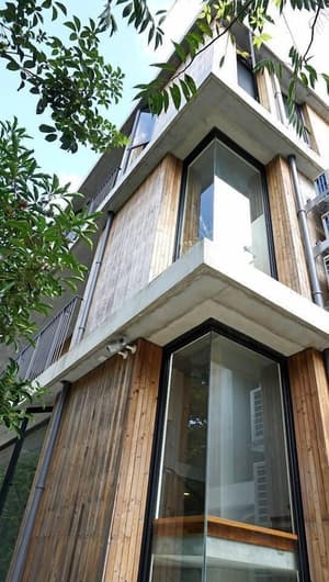 thumbnail: Exterior