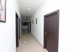 thumbnail: Hallway