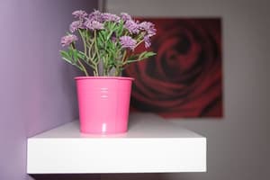 thumbnail: Interior detail