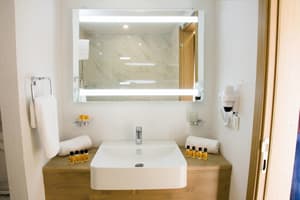 thumbnail: Bathroom