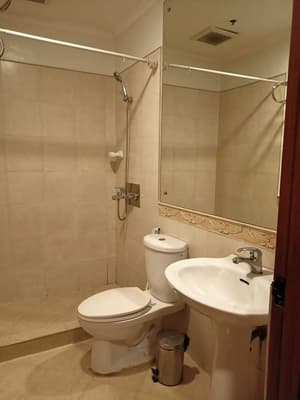 thumbnail: Bathroom