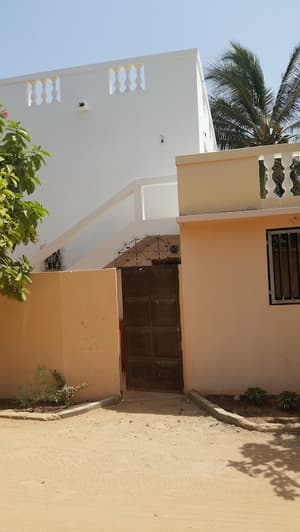 thumbnail: Exterior